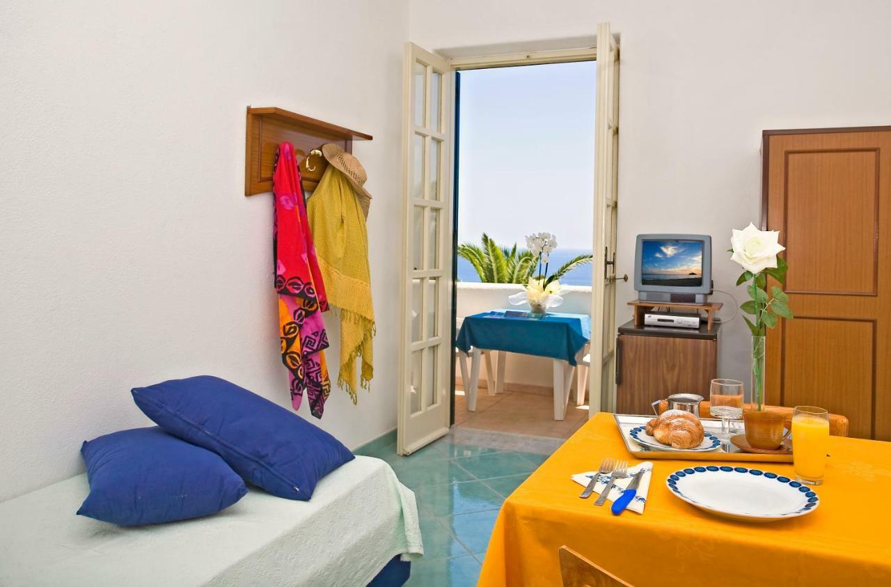 Hotel Vittorio Beach Resort Barano dʼIschia Zewnętrze zdjęcie