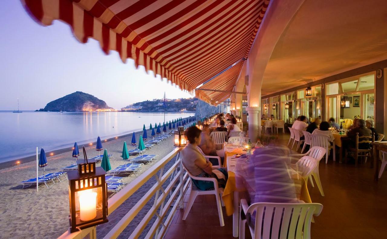 Hotel Vittorio Beach Resort Barano dʼIschia Zewnętrze zdjęcie